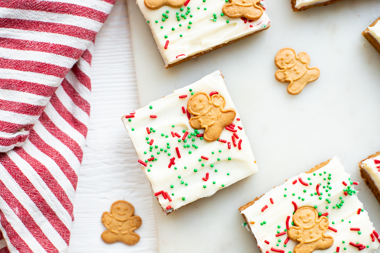 Gingerbread cookie bars